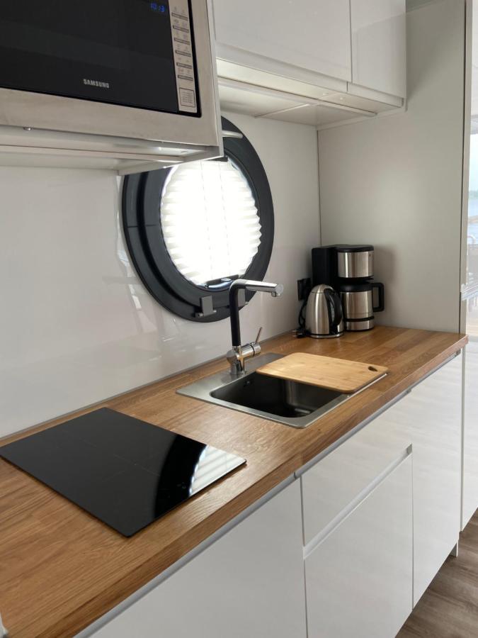 Hausboot Fjord Claudia Schleswig Hotel ภายนอก รูปภาพ