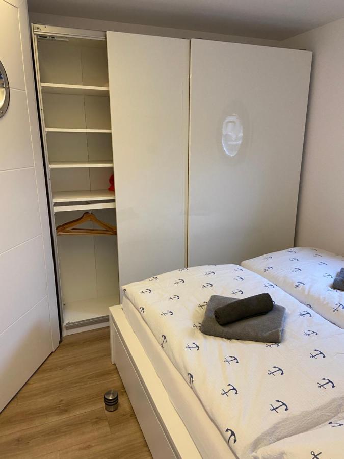 Hausboot Fjord Claudia Schleswig Hotel ภายนอก รูปภาพ